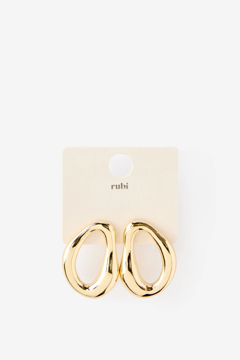 Rubi Mid Charm Earring