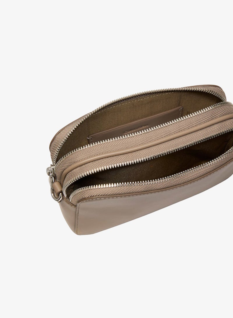 CALVIN KLEIN Webbing Double Strap Camera Bag - Image 5