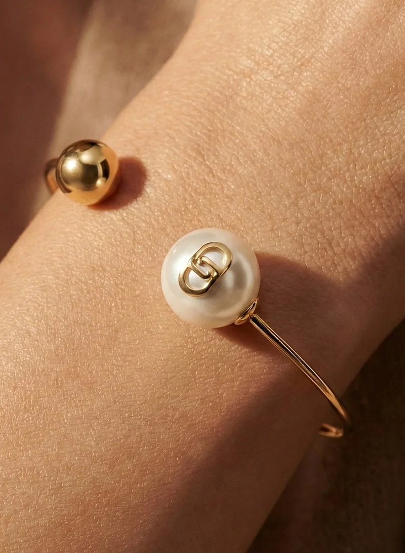 ليو جو سوار ليو جو تيرا ذهبي