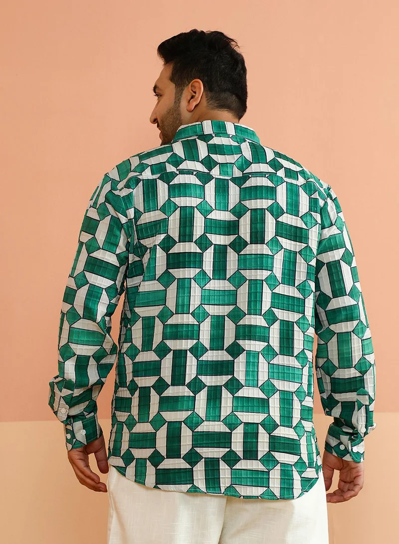 Instafab Plus Men's Green & White Contrast Block Shirt For Casual Wear | Spread Collar | Long Regular Sleeves | Button Closure | Plus Size Shirt Crafted With Comfort Fit For Everyday Wear