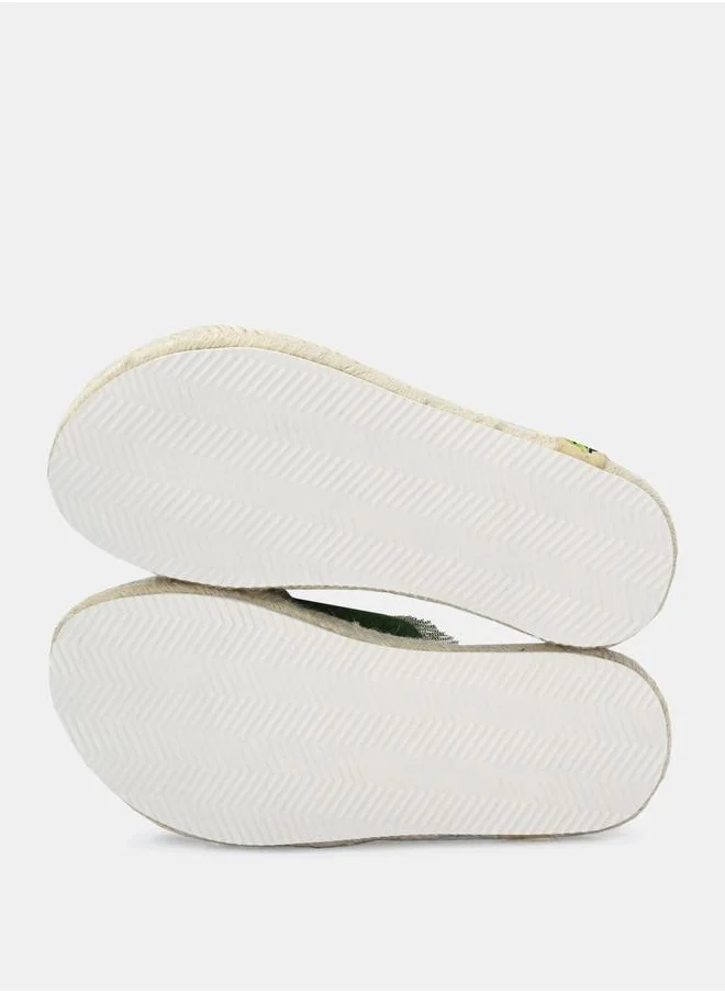 Fresh Feet Frayed Trim Cross Strap Flat Sandal by Styli