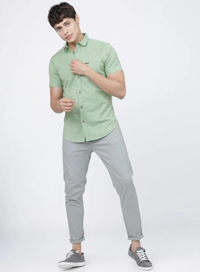 The Indian Garage Co Men Slim Fit Solid Half Sleeves Cutaway Collar Casual Shirt