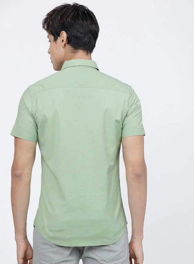 The Indian Garage Co Men Slim Fit Solid Half Sleeves Cutaway Collar Casual Shirt