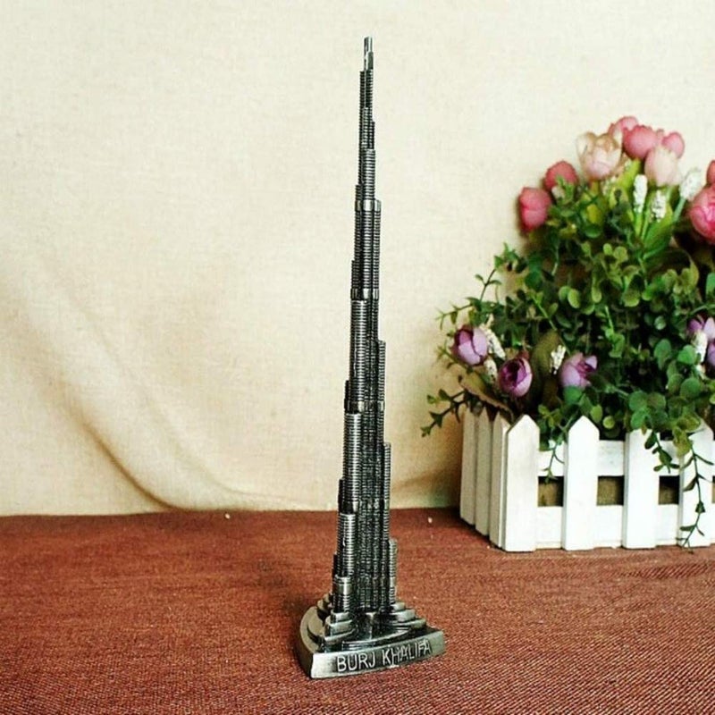 Hztyyier Souvenir Building Dubai Palm Statue Metal World Famous Landmark Building Model Home Office Decor Ornaments - Image 5
