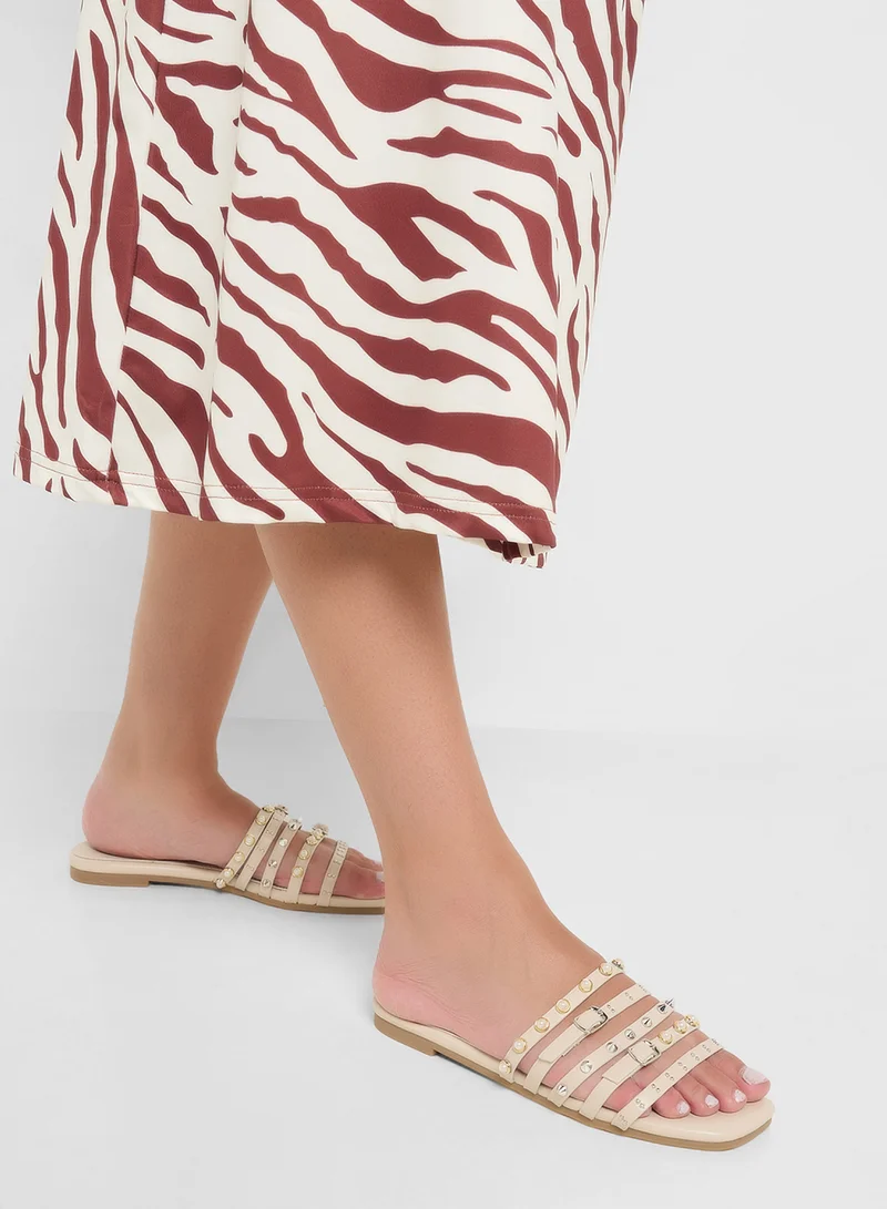 جينجر صندل مسطح مرصع