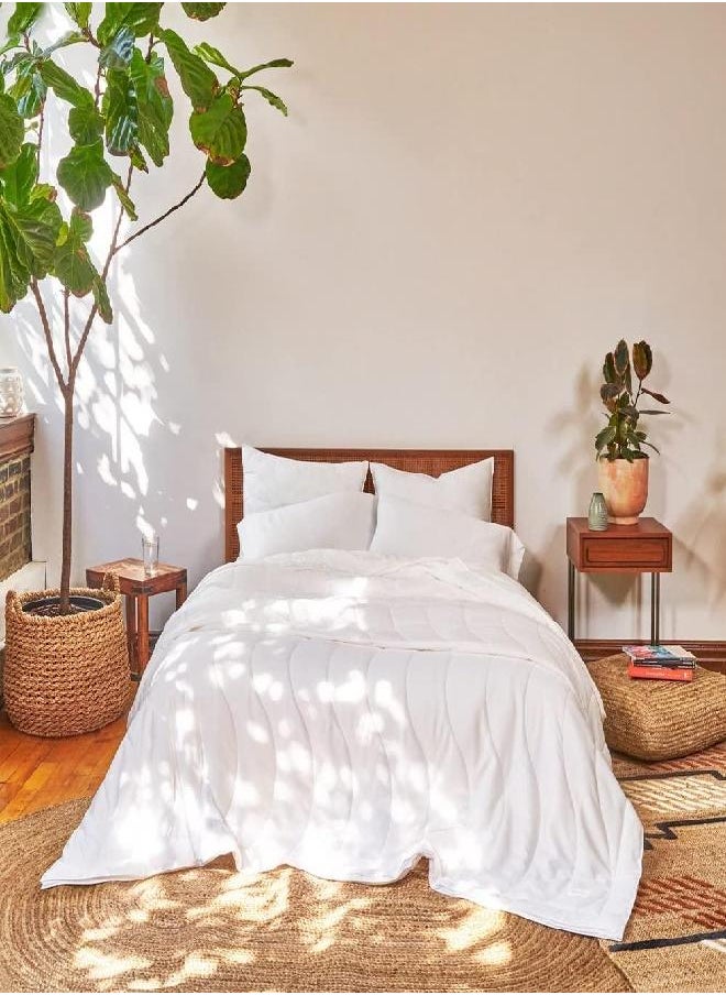 Buffy Buffy Breeze Comforter - Soft 100% Eucalyptus Lyocell, Cooling, White Lightweight Summer Duvet Insert with Corner Tabs (King/Cal King)  - Image 1