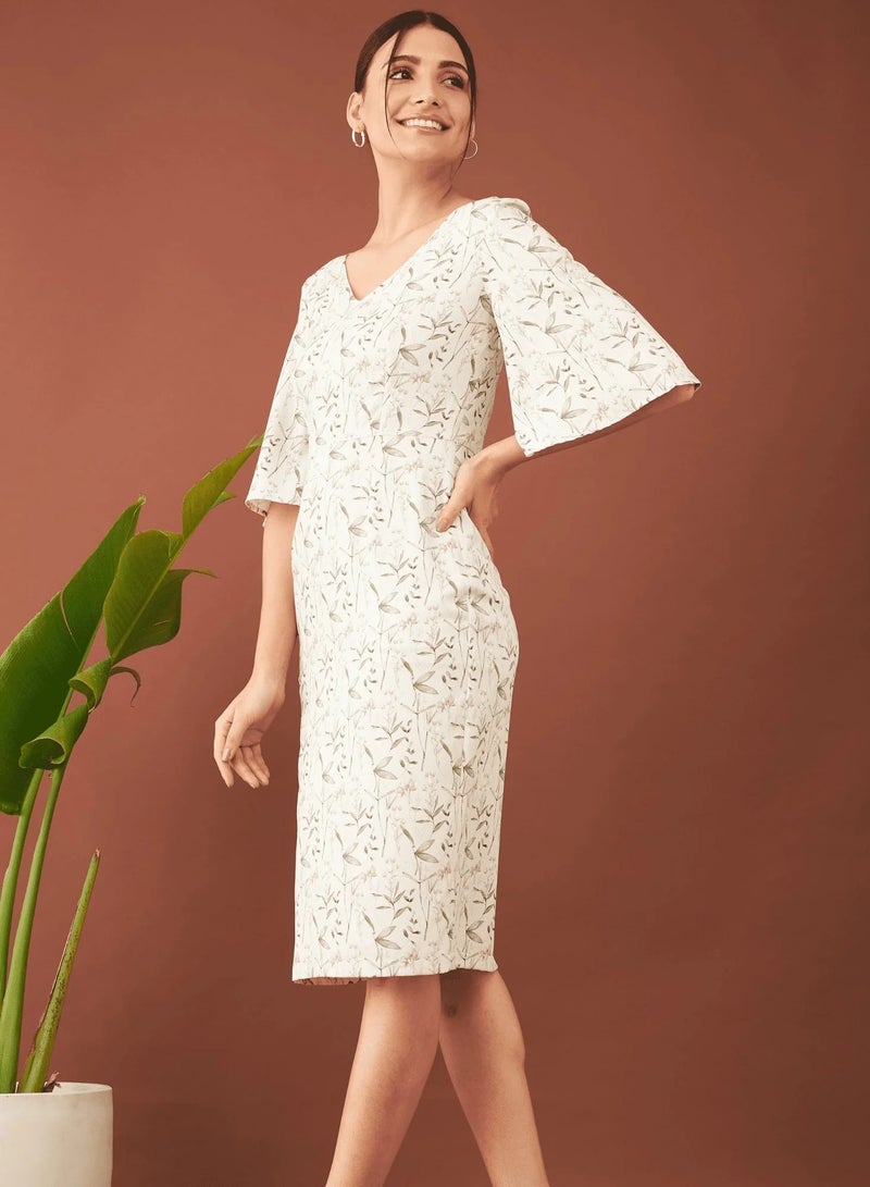 سولت اتاير فستان نسائي أنيق بطبعة زهور وأكمام الجرس ورقبة على شكل - Image 2