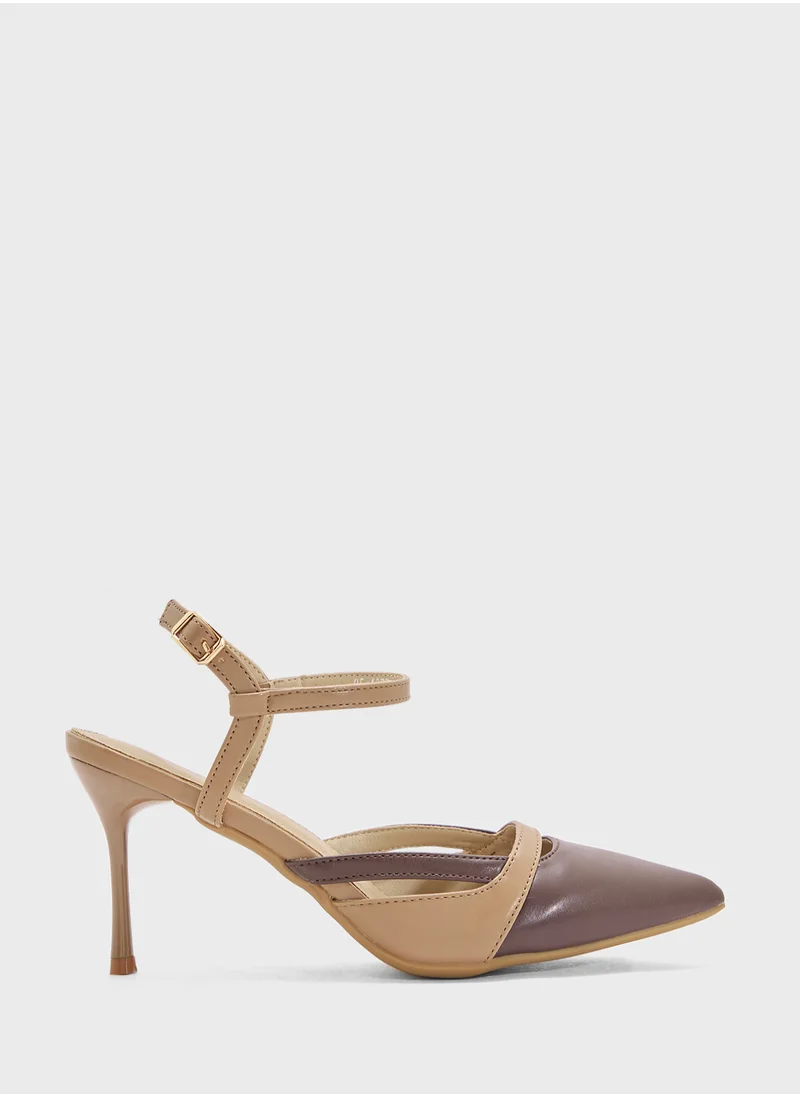 BR High Heel Pointed Pump