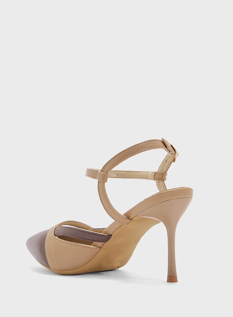 BR High Heel Pointed Pump  - Image 3
