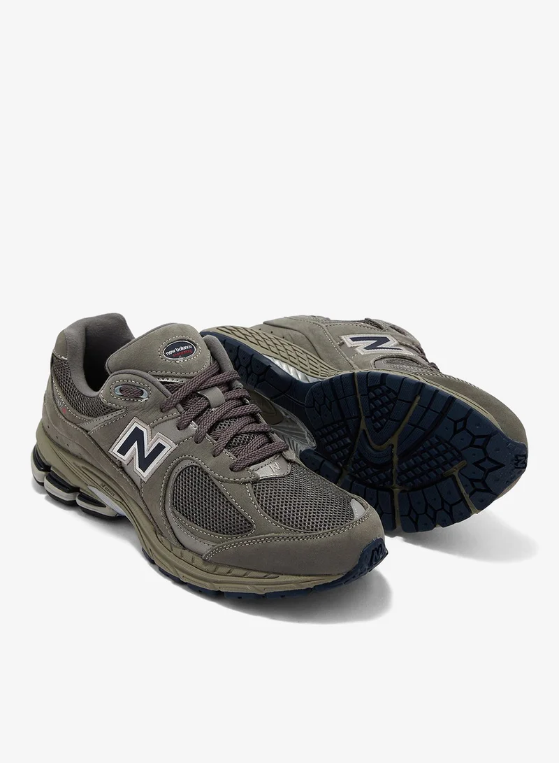 New Balance 2002 Sneakers