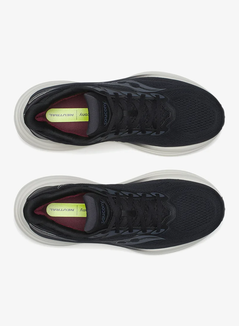 Saucony BLACK/SILVER Triumph 24 for Men | Best Price UAE