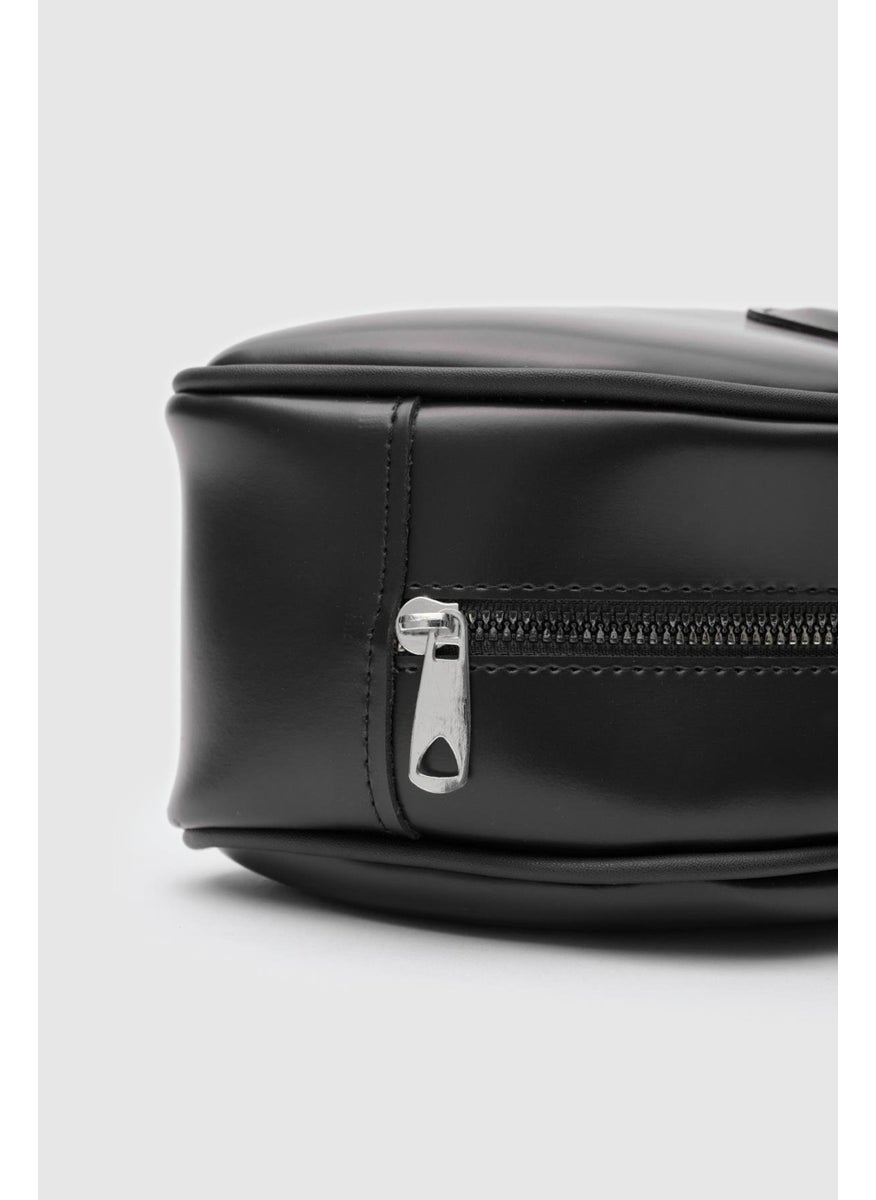 Shule Bags Miu Black Baguette Bag  - Image 4