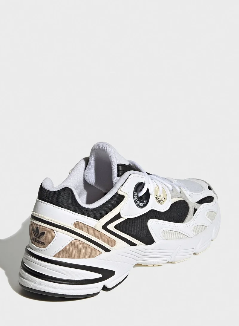 adidas Originals Astir