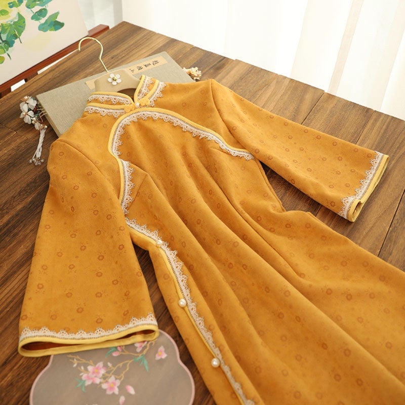 Yellow Suede Cheongsam With Large Sleeves, 2025 Autumn New Style, Suitable For Everyday Wear, Youthful Style, Republic Of China Era Dress - Image 2