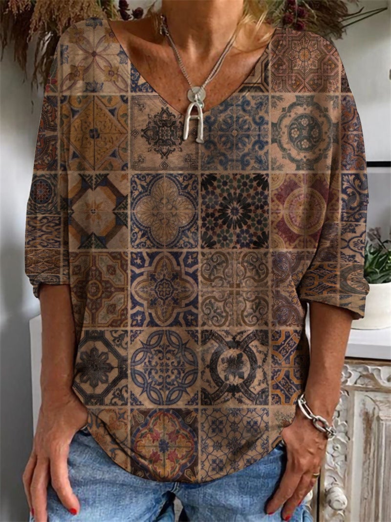 Independent Station Wish2023 Loose Long Sleeve Geometric Pattern 3D Digital Printing V-Neck Half Sleeve T-Shirt For Women - Image 1