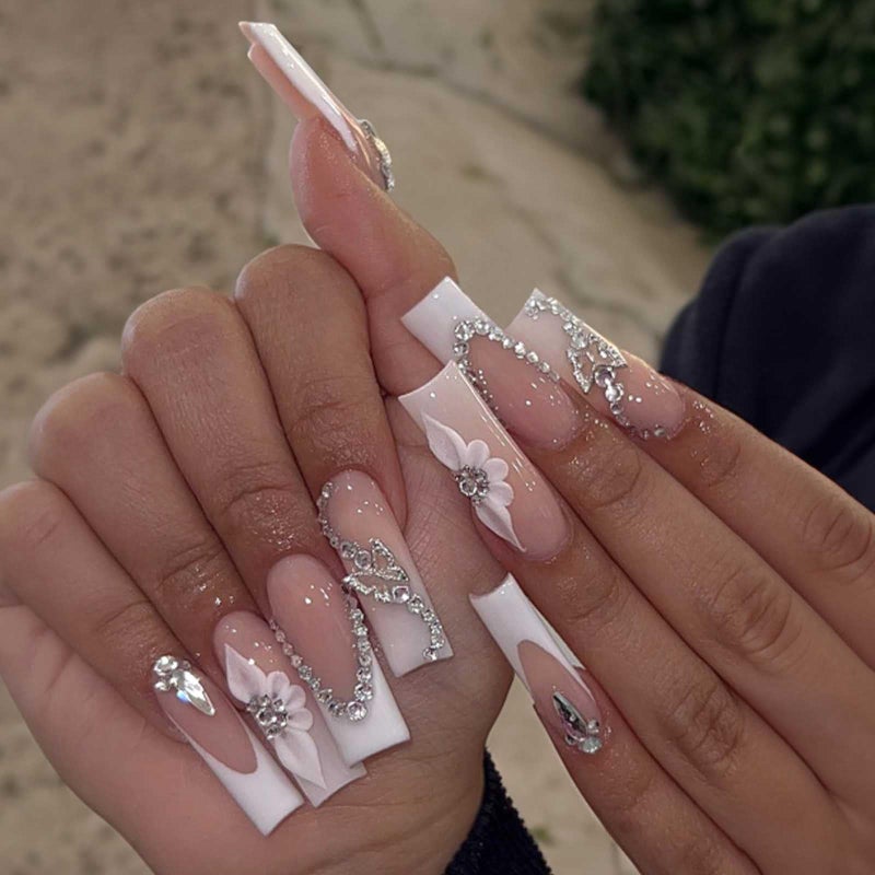 YoYoee Luxury French Press on Nails Daisy Gradient Nails Tips Long Square False Nails Bling Acrylic Crystal Gem Design Fake Nails for Women and Girls 24PCS - Image 1