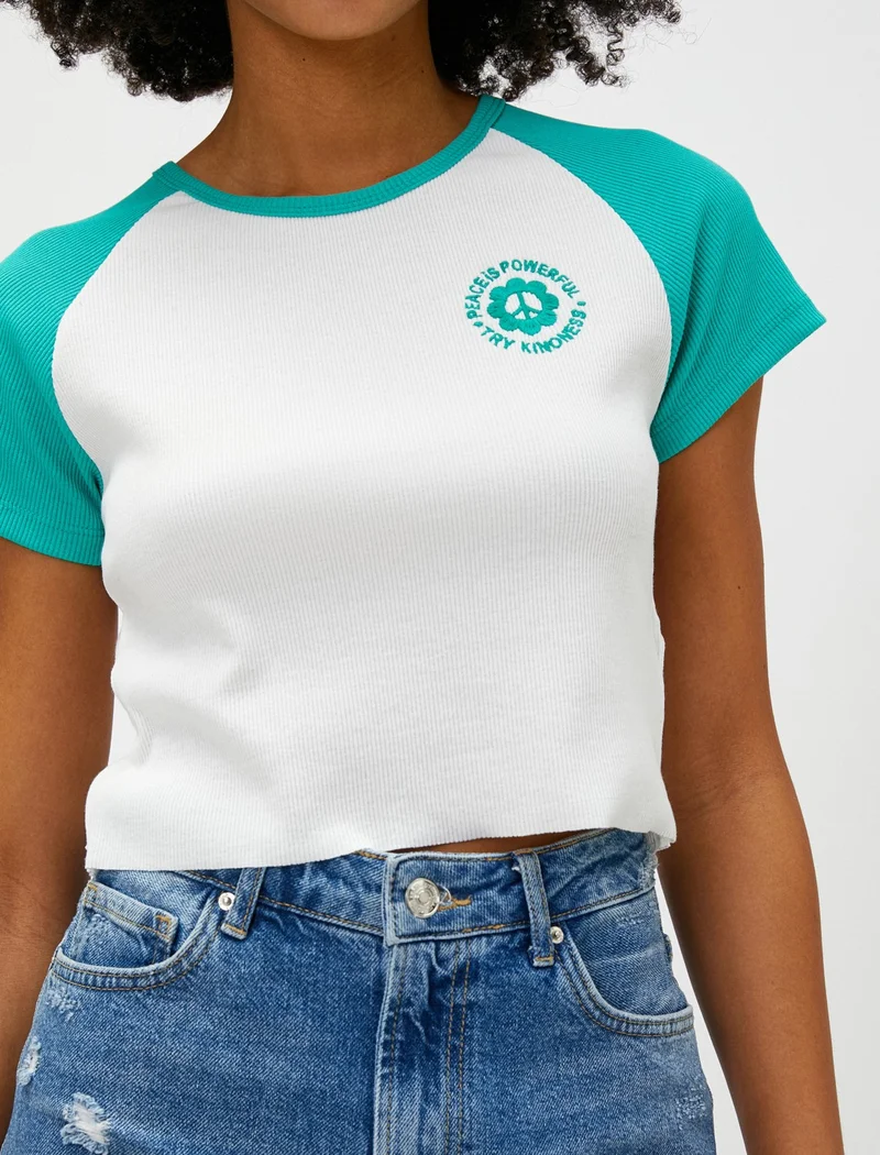 KOTON Crop T-Shirt Embroidered Short Sleeve Crew Neck