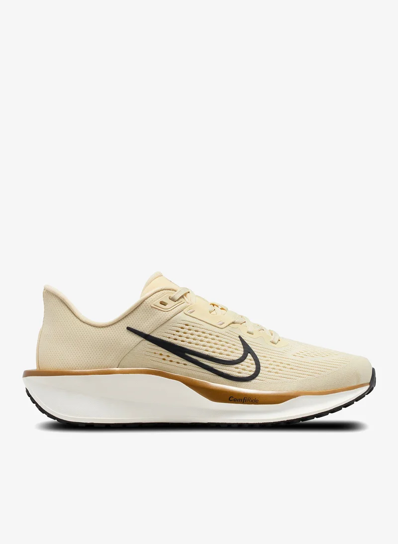 نايكي Women's Quest 6 Road Running Shoes