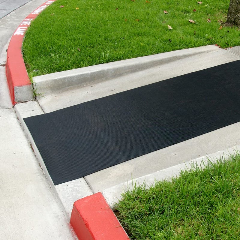Rubber-Cal "Ramp-Cleat" Non-Slip Outdoor Rubber Mats - 1/8 in x 3 ft x 8 ft Floor Mat - Image 5