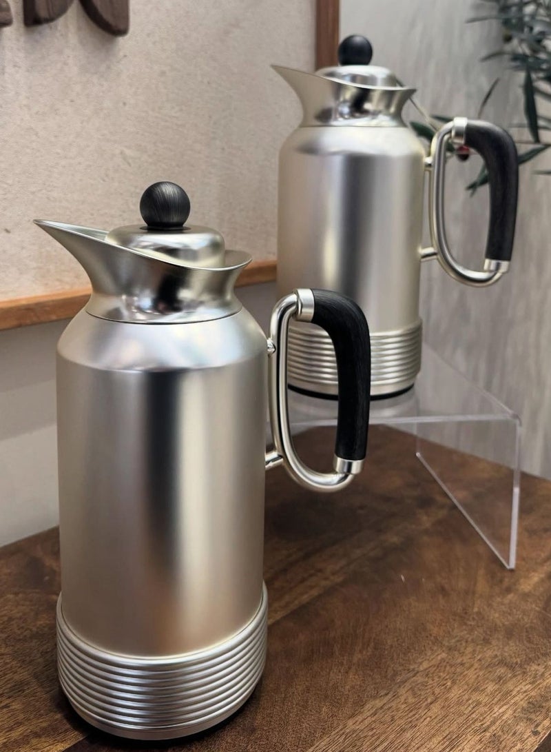 طقم ترامس قطعتين للشاي والقهوة من الأستيل بيد اكريلك مقاس ١/1 لتر - Image 1