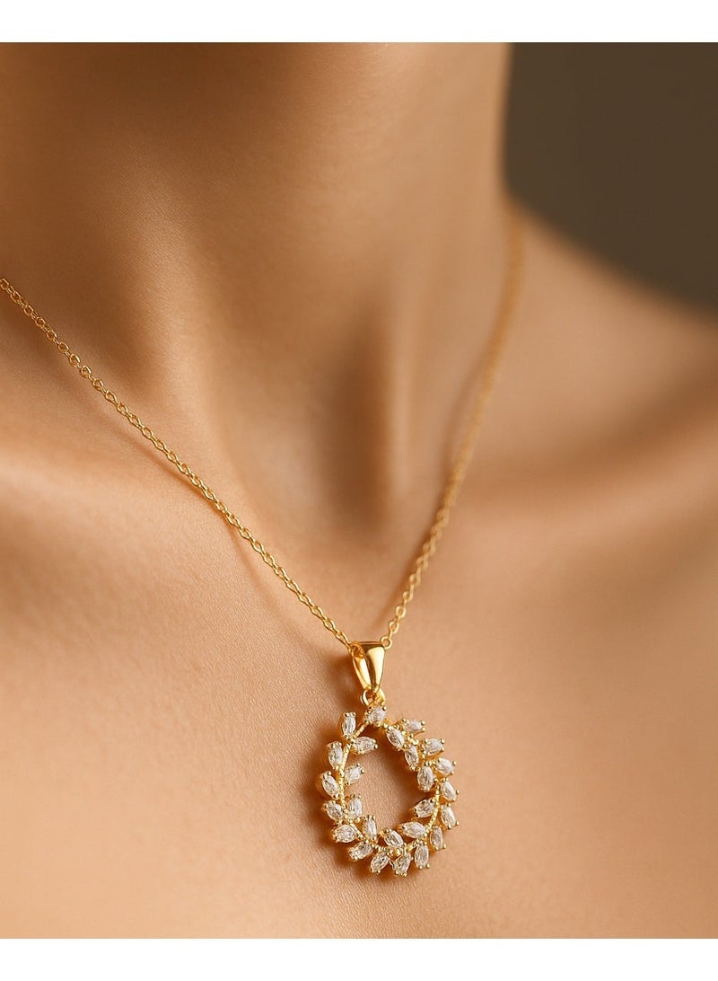 3Diamonds Elegant Gold-Plated Leaf Wreath Necklace with Zircon Stones – Women’s Luxury Pendant - Image 1
