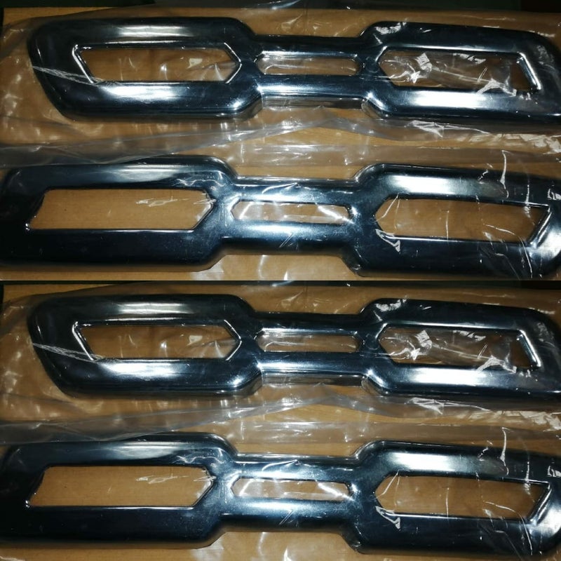 SDR Front Chrome Hammer Grill for Renault Kwid (2015-2018)
