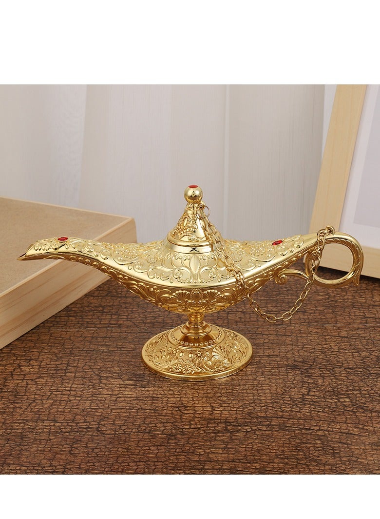 عام مصباح ذهبي لعلاء الدين السحري، مصنوع من المعدن، يستخدم كمصباح تزييني في المنزل، تصميم أنيق يحاكي الأساطير الأوروبية القديمة، بحجم 21 * 11 سم ويستخدم كديكور للأثاث. - Image 2