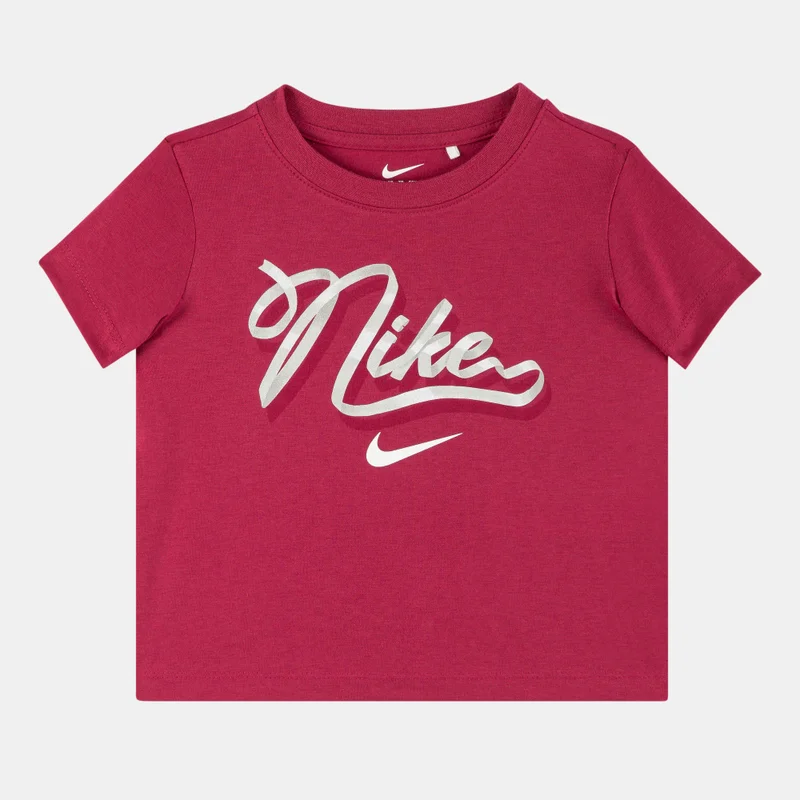 نايكي طقم تي شيرت وشورت بطبعات شامل للأطفال