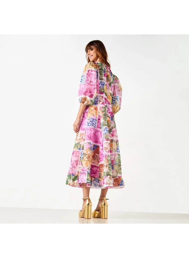 Iconic Iconic All-Over Floral Print Midi Dress with V-neck and 3/4 Sleeves