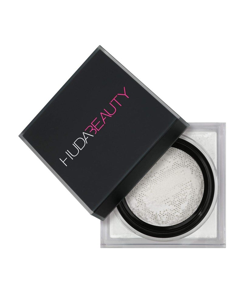 HUDA BEAUTY Easy Bake Loose Baking and Setting Powder - Sugar Cookie - Image 1
