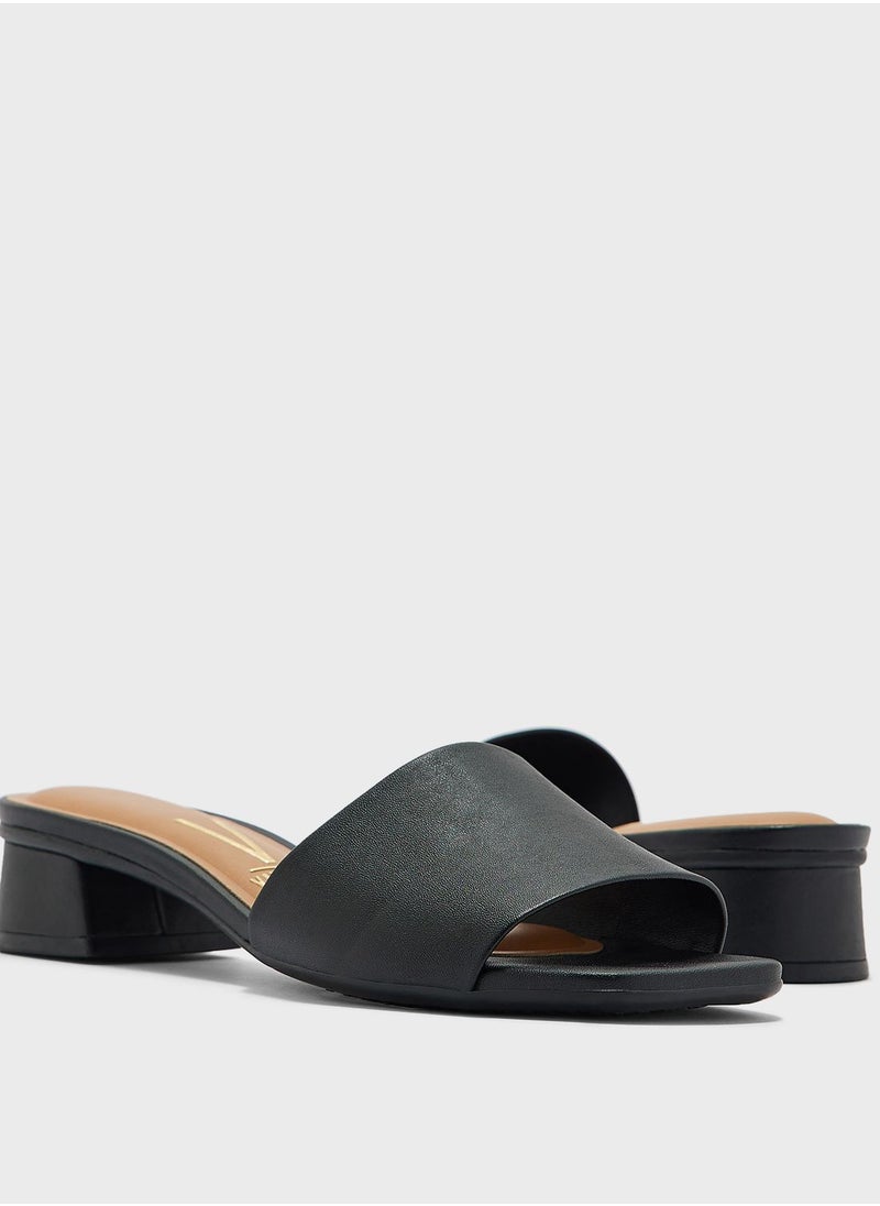 VIZZANO - Briana Sandals - Image 1