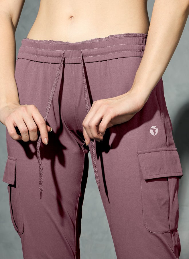 تكنوسبورت بنطلون رياضي تكنوسبورت بطبعة شعار مطاطي بأربعة اتجاهات - Image 1