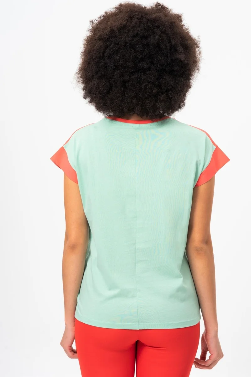 Benetton BNT-W20377-23Y Women's T-Shirt