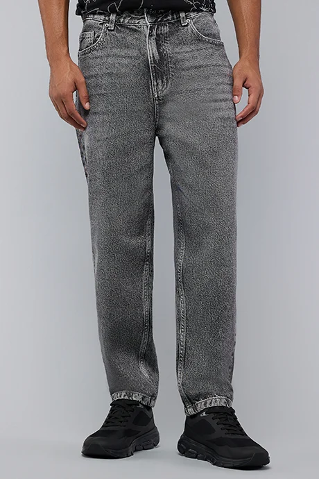 أر أند بي Washed Straight Fit Jeans with Button Closure