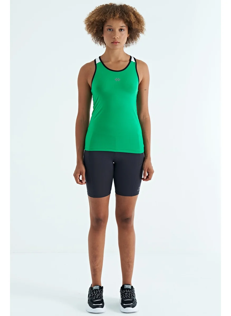 Tommy Life Green Back Detail Printed Standard Pattern Women's Undershirt - 97269