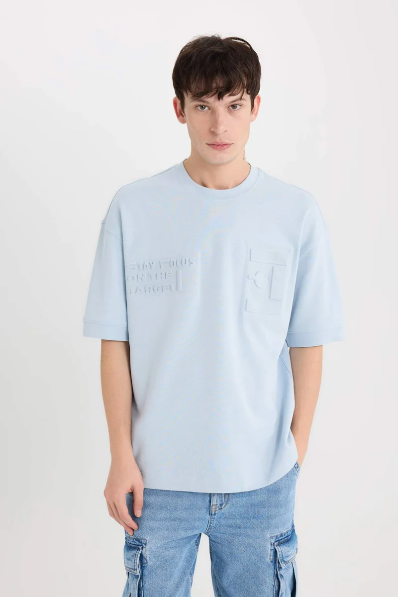 ديفاكتو Loose Fit Crew Neck Printed Heavy Fabric T-Shirt