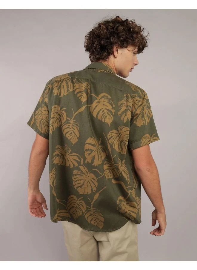 American Eagle AE Poolside Tropical Button-Up Shirt
