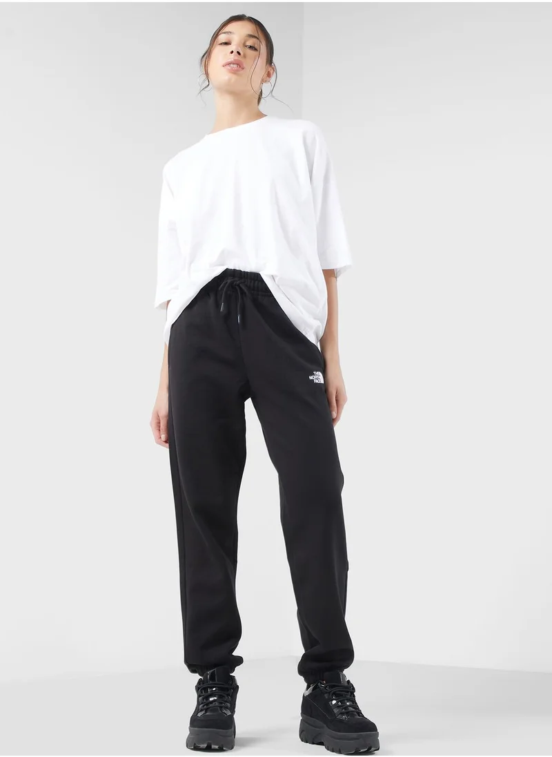 THE NORTH FACE Essential Sweatpants