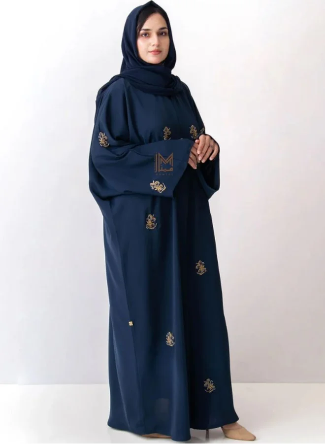 ارتداء ممتاز عباية السلطانة الزرقاء