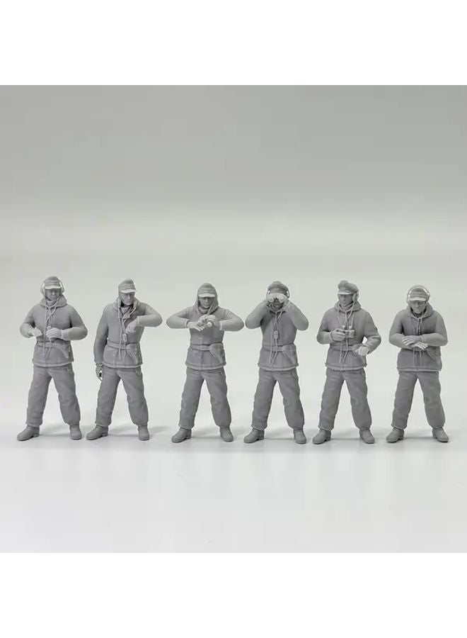 S35DR32B 1 35 Scale German Winter Tank Crew Officer 6 Person Resin Model Kit - Image 5