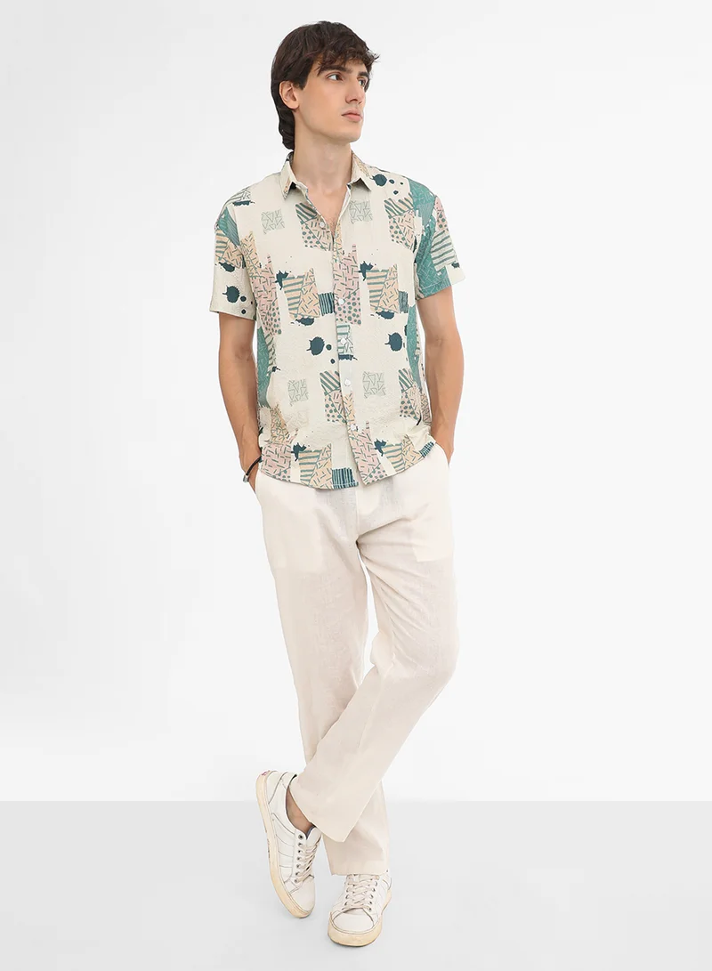Campus Sutra Men's Forest Green & Bone Beige Abstract Seersucker Shirt