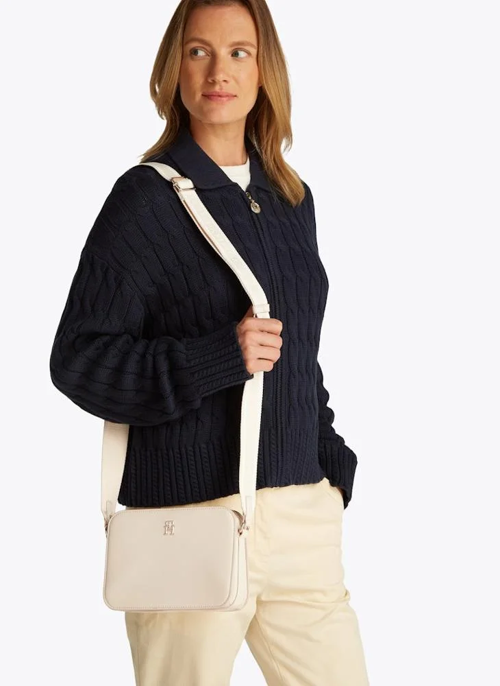TOMMY HILFIGER LOGOTAPE CAMERA BAG