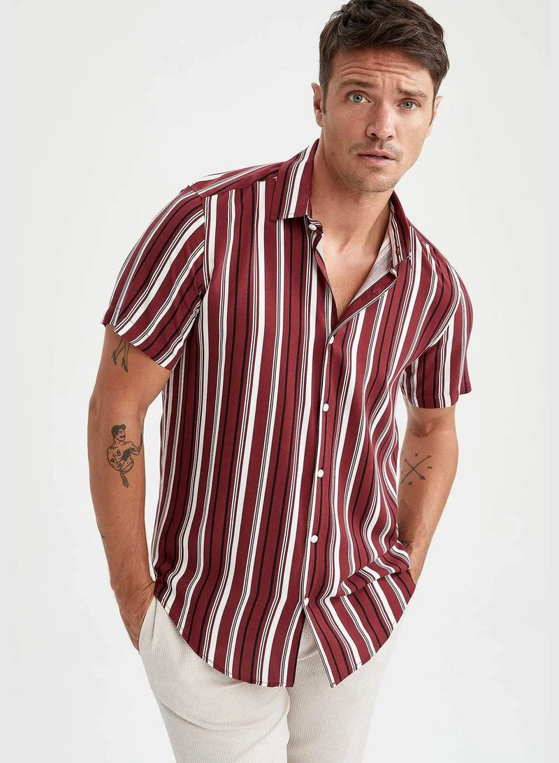 DeFacto Modern Fit Viscose Shirt
