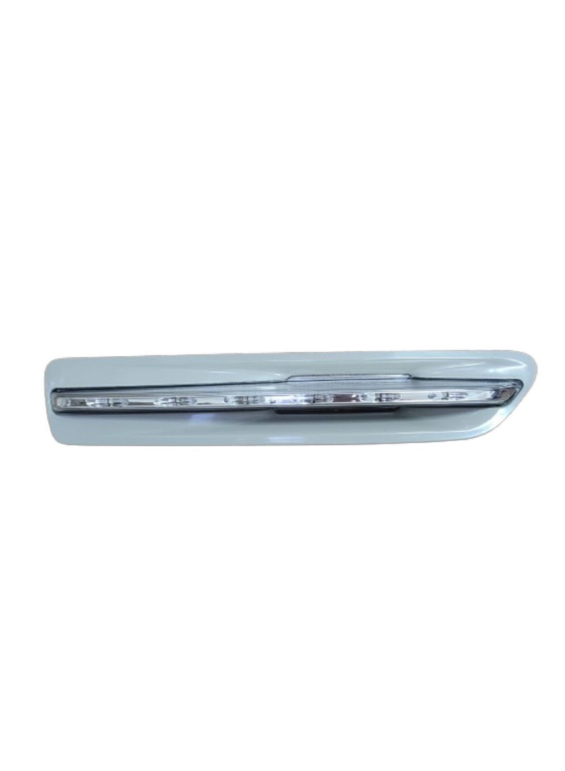 Loquat Side Marker Lamp Chevrolet Caprice - Image 1