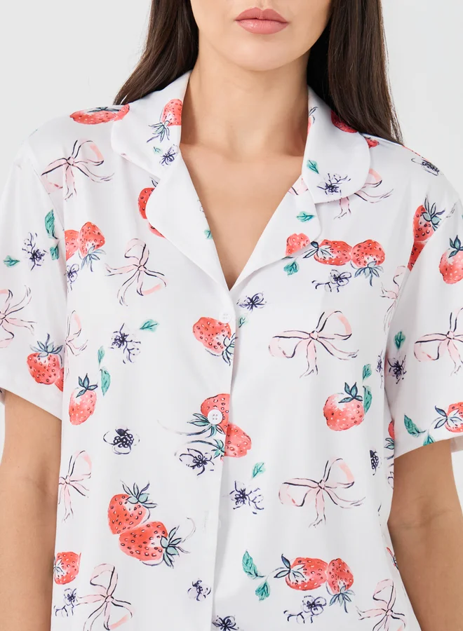 Styli Styli Strawberry Printed Short Sleeve Shirt and Pyjama Set