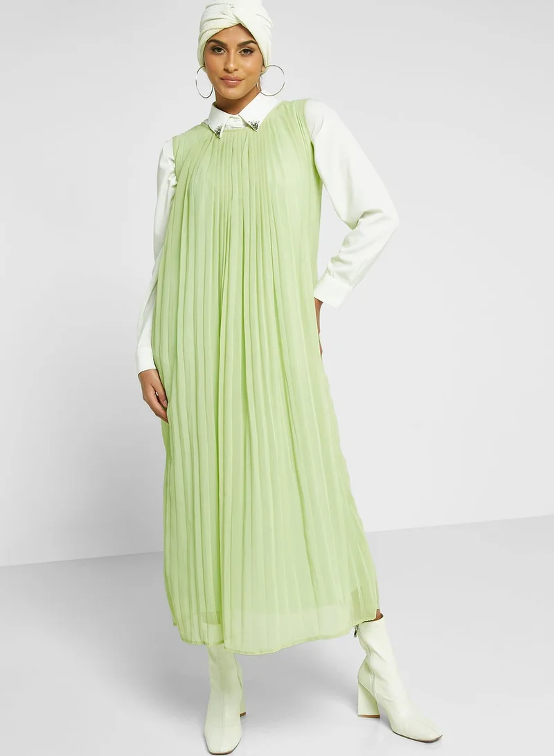 Khizana Pleated Solid Dress