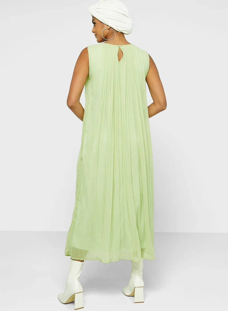 Khizana Pleated Solid Dress