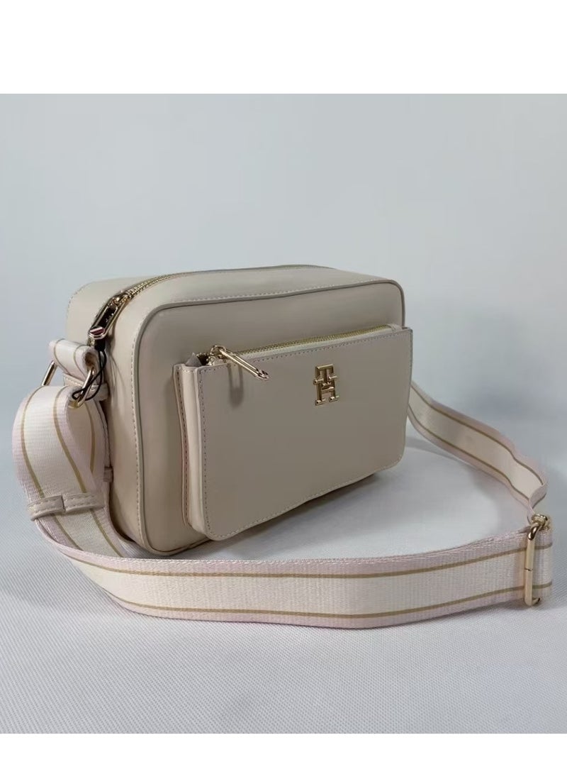 Tommy Hilfiger Plus Tommy Hilfiger ICONIC CAMERA BAG CORP - Across body bag - Image 3