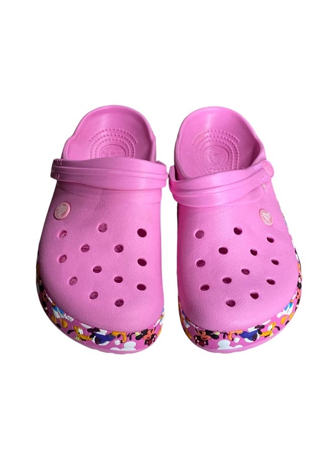 Crocs are comfortable - Image 4