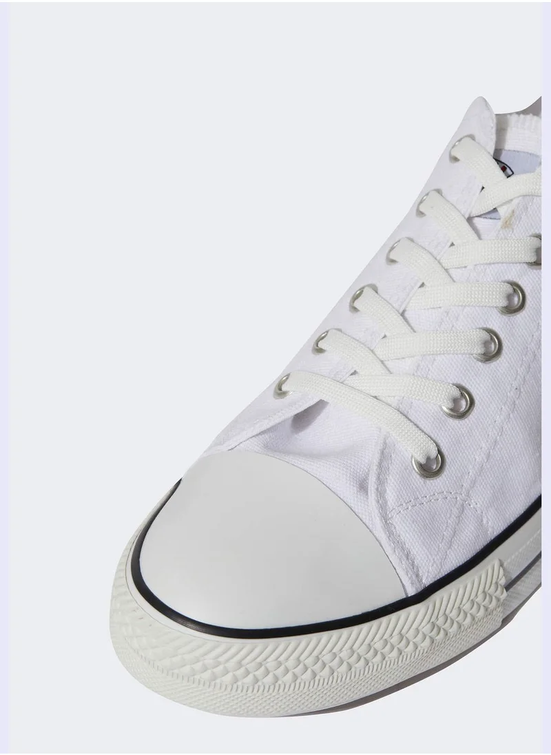 DeFacto Man Friends Licenced Shoes